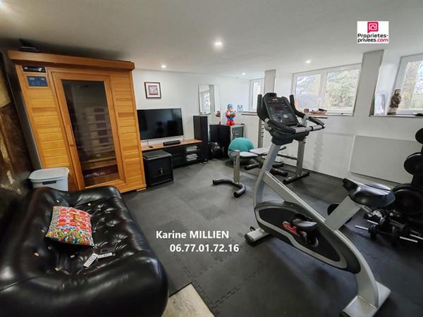 NONANCOURT 27320 - Manoir entièrement restauré avec piscine - 6 chambres - 5 pièces d'eau - Double garage - Annexe - Parc - 1 000 000  HAI