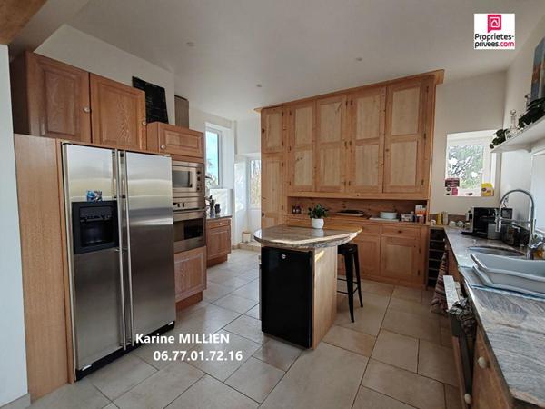 NONANCOURT 27320 - Manoir entièrement restauré avec piscine - 6 chambres - 5 pièces d'eau - Double garage - Annexe - Parc - 1 000 000  HAI