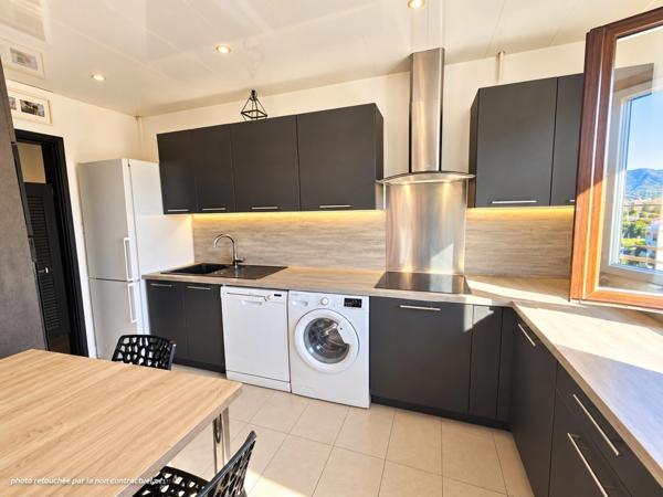 Appartement à vendre 4 pièces MARSEILLE 10EME ARRONDISSEMENT (13)