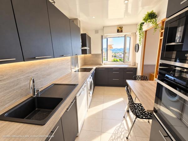 Appartement à vendre 4 pièces MARSEILLE 10EME ARRONDISSEMENT (13)