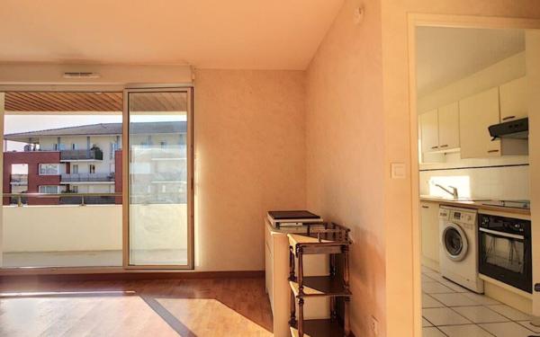 Appartement à louer    1 pièce •  Balma