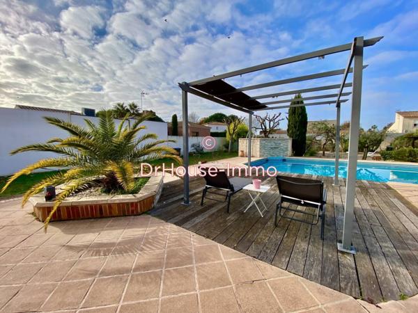 Maison à vendre 10 pièces de 300 m²
