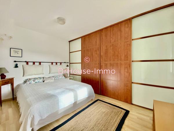 Maison à vendre 10 pièces de 300 m²