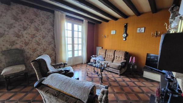 Maison 24400 Mussidan 6 pièces 112 m2 sous sol, grenier, jardin 2350 m²