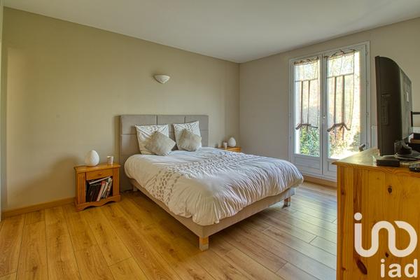 Maison à vendre 6 pièces 142 m² Orgeval