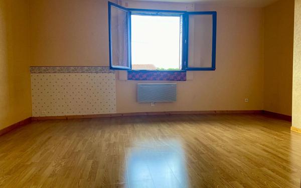 Maison à vendre    3 pièces •  Cheminon