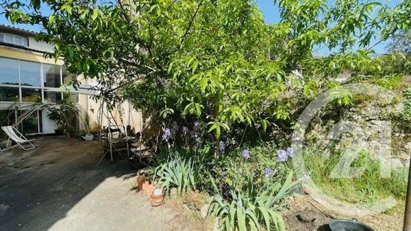Maison à vendre  9 pièces - 230 m 2   FRONTENAC  - 33