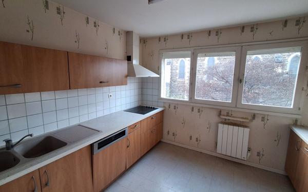 Appartement à vendre    3 pièces •  Sérézin-du-Rhône