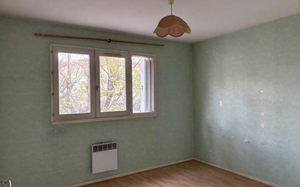 Appartement à vendre    3 pièces •  Sérézin-du-Rhône