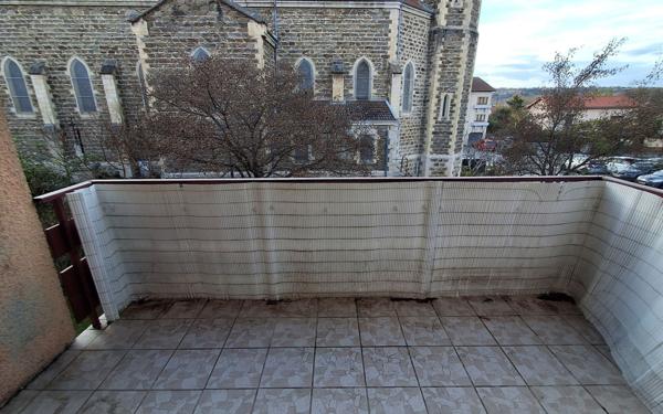 Appartement à vendre    3 pièces •  Sérézin-du-Rhône