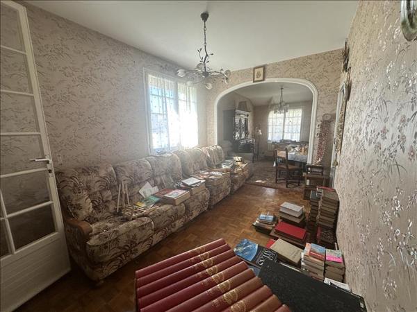 Maison à vendre |  Ruffec |  3 pièces | 119 m²