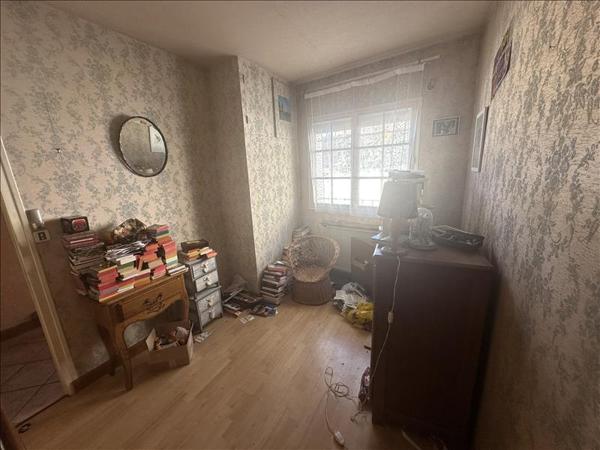 Maison à vendre |  Ruffec |  3 pièces | 119 m²