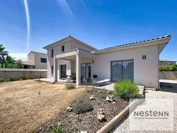 Saint-Brès - Villa d'architecte contemporaine - Luminosité et calme  - 3 Chambres - 130 M² - Terrain 648 M2
