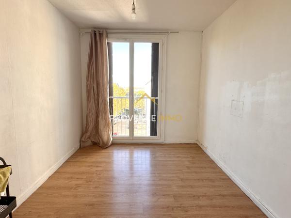 Salon-de-Provence (13300) Appartement T3 – Dernier étage 56,54M2