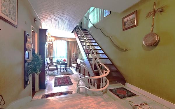 Appartement à vendre    4 pièces • 98 m2 Avignon