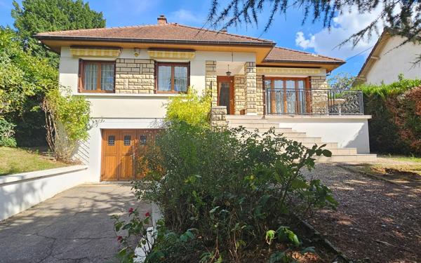 Maison à vendre    5 pièces •  Saintry-sur-Seine