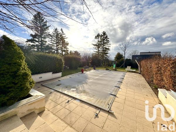 Demeure 9 pièces de 205 m² à La Charité-sur-Loire (58400)