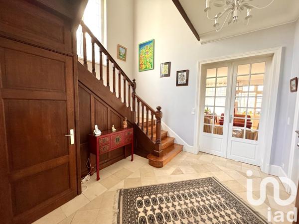 Demeure 9 pièces de 205 m² à La Charité-sur-Loire (58400)