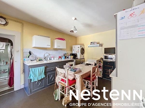 A vendre : Immeuble de Rapport - Commercial et Habitation - 71570 LA CHAPELLE DE GUINCHAY