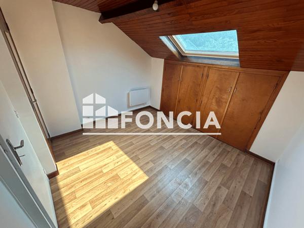 Location Appartement 3 pièces 38.59 m² - 15 RUE ELIE CARTAN Grenoble 38000