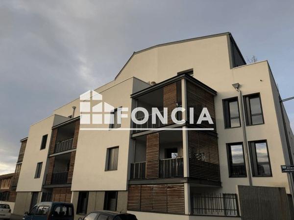 Location Appartement 3 pièces 79 m² - 60 RUE JEAN JAURES Bron 69500