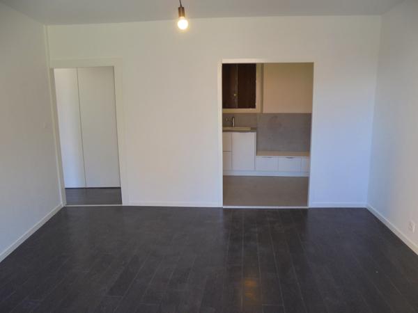 Annecy (74000) Hyper centreville, à côté de la rue carnot