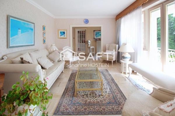 Maison Individuelle Bourgeoise de 223m2 sur 20 ares!