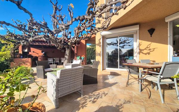 Maison à vendre    6 pièces •  Cabestany