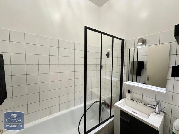 Appartement à louer 3 pièces 48.28m²