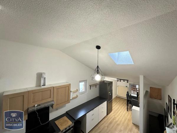 Appartement à louer 3 pièces 48.28m²