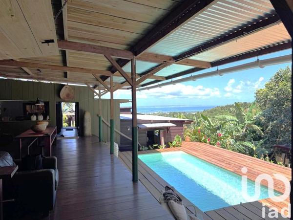 Maison traditionnelle 8 pièces de 320 m² à Goyave (97128)