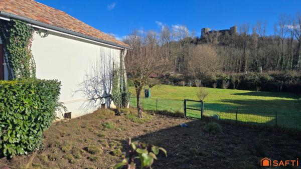 Maison de plain-pied avec jardin à Sauveterre-la-Lémance