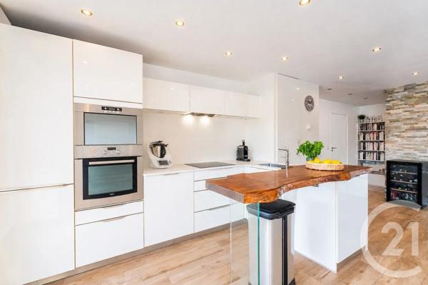 Appartement F3 à vendre  3 pièces - 70,31 m 2   EZE  - 06