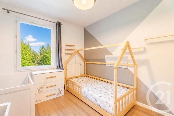 Appartement F3 à vendre  3 pièces - 70,31 m 2   EZE  - 06