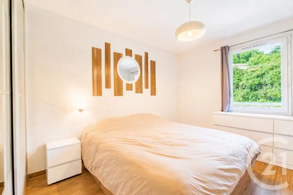 Appartement F3 à vendre  3 pièces - 70,31 m 2   EZE  - 06