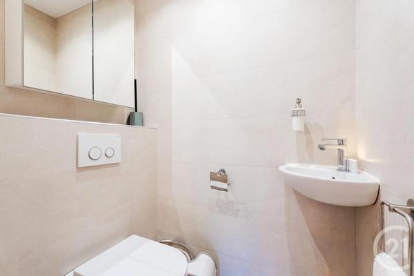 Appartement F3 à vendre  3 pièces - 70,31 m 2   EZE  - 06