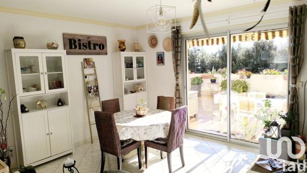 Appartement 3 pièces de 63 m² à Grasse (06130)