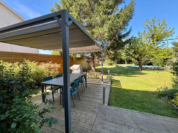 Maison à vendre 6 pièces centre ville de PUY GUILLAUME (63)