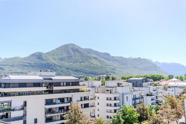 T5 rénové 122 m² avec terrasse - Annecy Parmelan