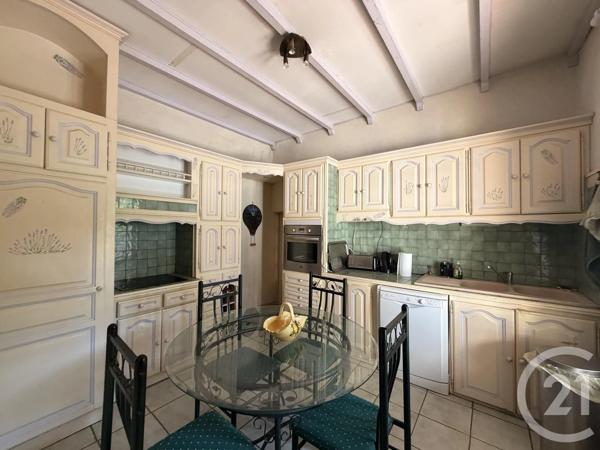 Maison à vendre  5 pièces - 116,50 m 2   ARLES  - 13
