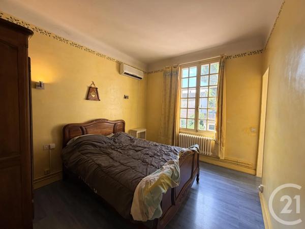 Maison à vendre  5 pièces - 116,50 m 2   ARLES  - 13