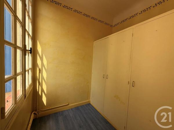 Maison à vendre  5 pièces - 116,50 m 2   ARLES  - 13