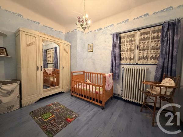 Maison à vendre  5 pièces - 116,50 m 2   ARLES  - 13