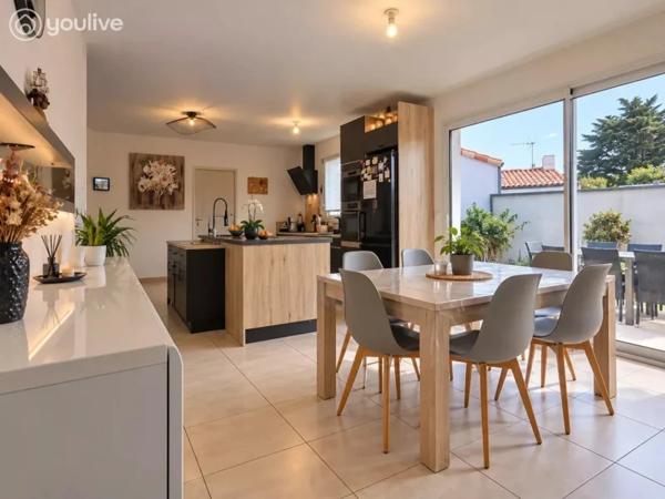 RARE À LA GUÉRINIÈRE – MAISON RÉCENTE 3 CHAMBRES, DPE A, GARAGE ET JARDIN