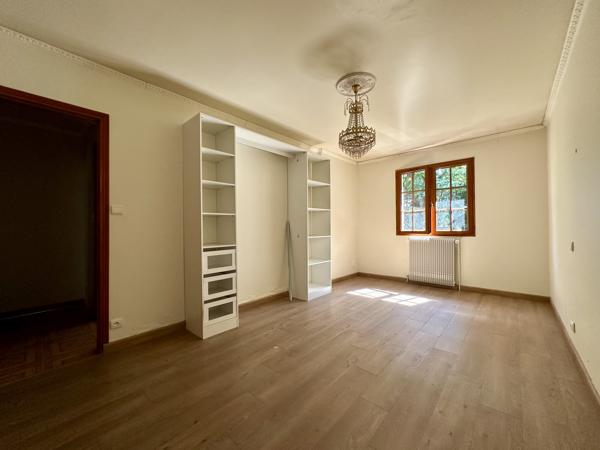 COURNON D'AUVERGNE - PLAIN PIED 118 M2 - 3 CHAMBRES - Cournon d auvergne
