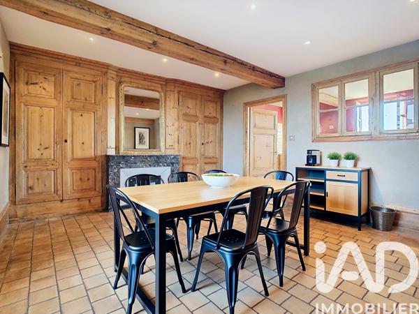 Maison à vendre 8 pièces 239 m² Gleizé