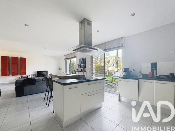 Maison à vendre 6 pièces 134 m² Séné