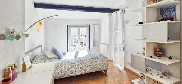 Volumes, jardin plein sud, 5 suites, calme, cachet