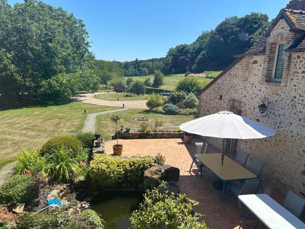 Propriété de charme au cœur de 14 hectares de nature préservée