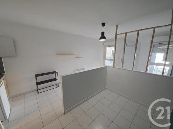 Appartement Studio à vendre  1 pièce - 24,45 m 2   NIMES  - 30